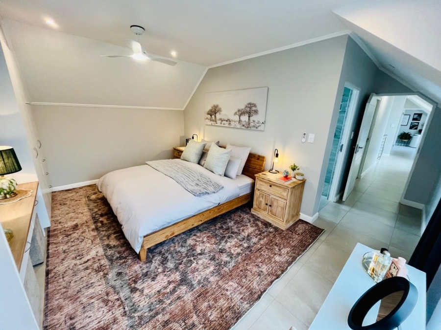4 Bedroom Property for Sale in Kingswood Golf Estate Western Cape
